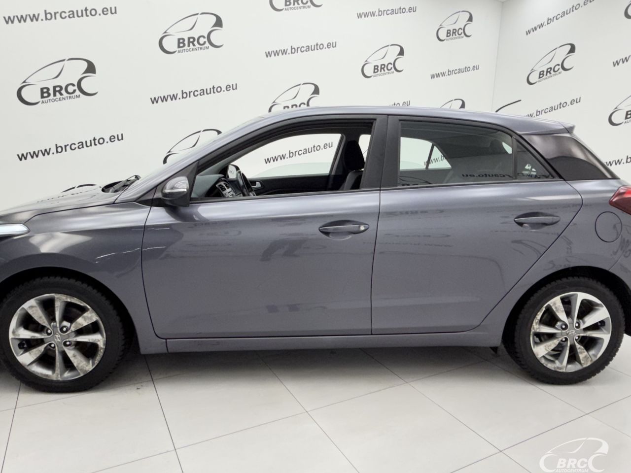 Hyundai i20 | 43