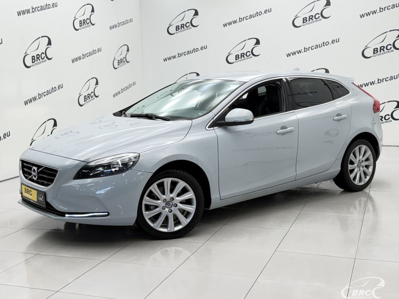 Volvo V40, 2.0 l., universalas
