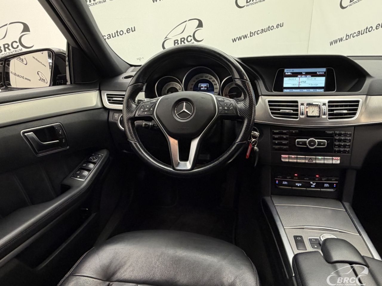 Mercedes-Benz E200 | 12