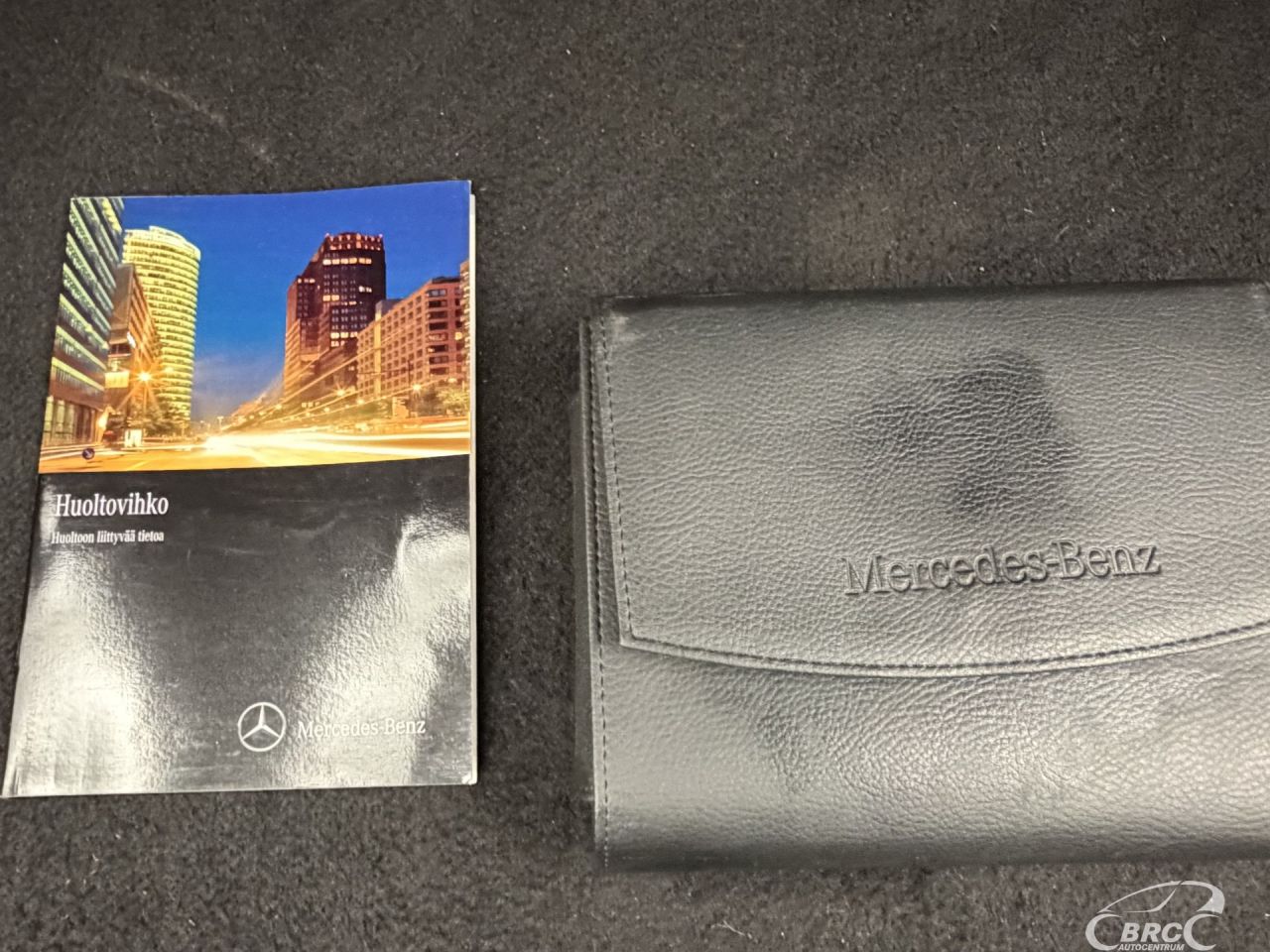 Mercedes-Benz E200 | 41