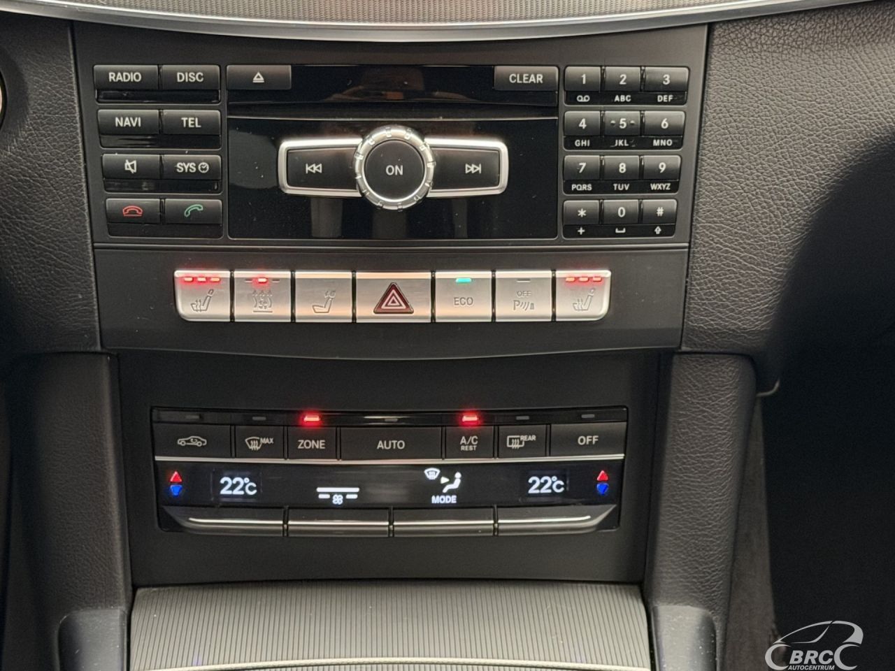 Mercedes-Benz E200 | 16