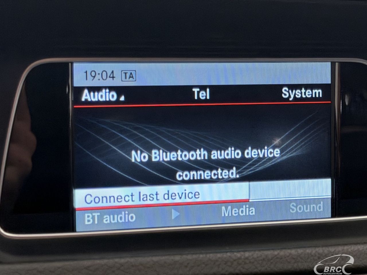 Mercedes-Benz E200 | 34