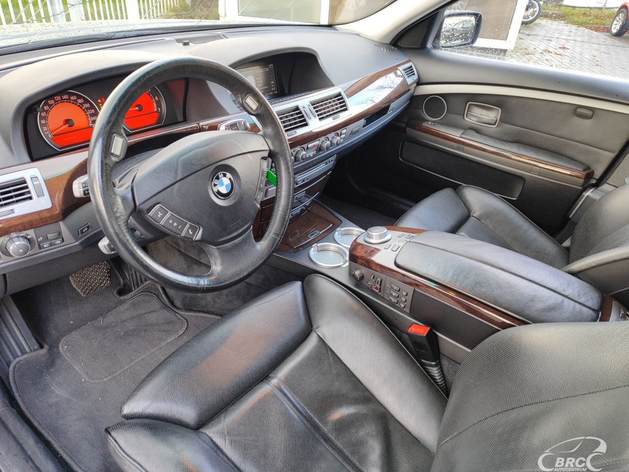 BMW 740 | 19