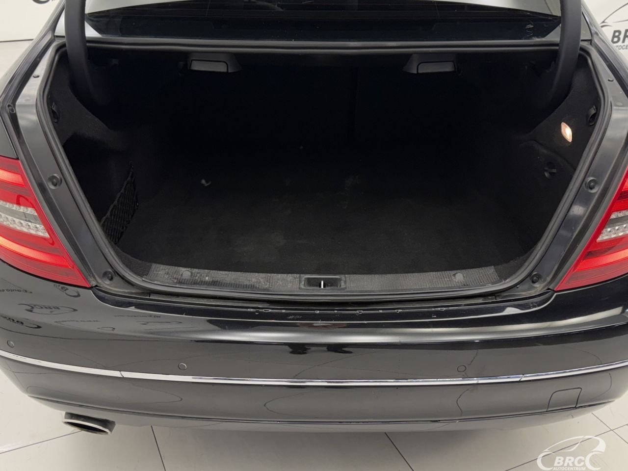 Mercedes-Benz C220 | 43