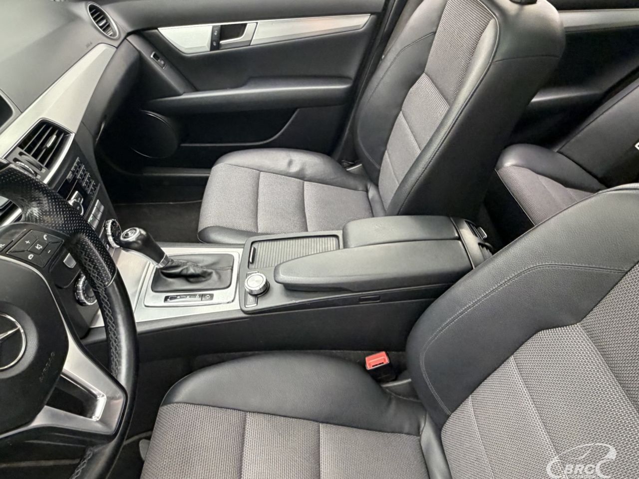 Mercedes-Benz C220 | 23