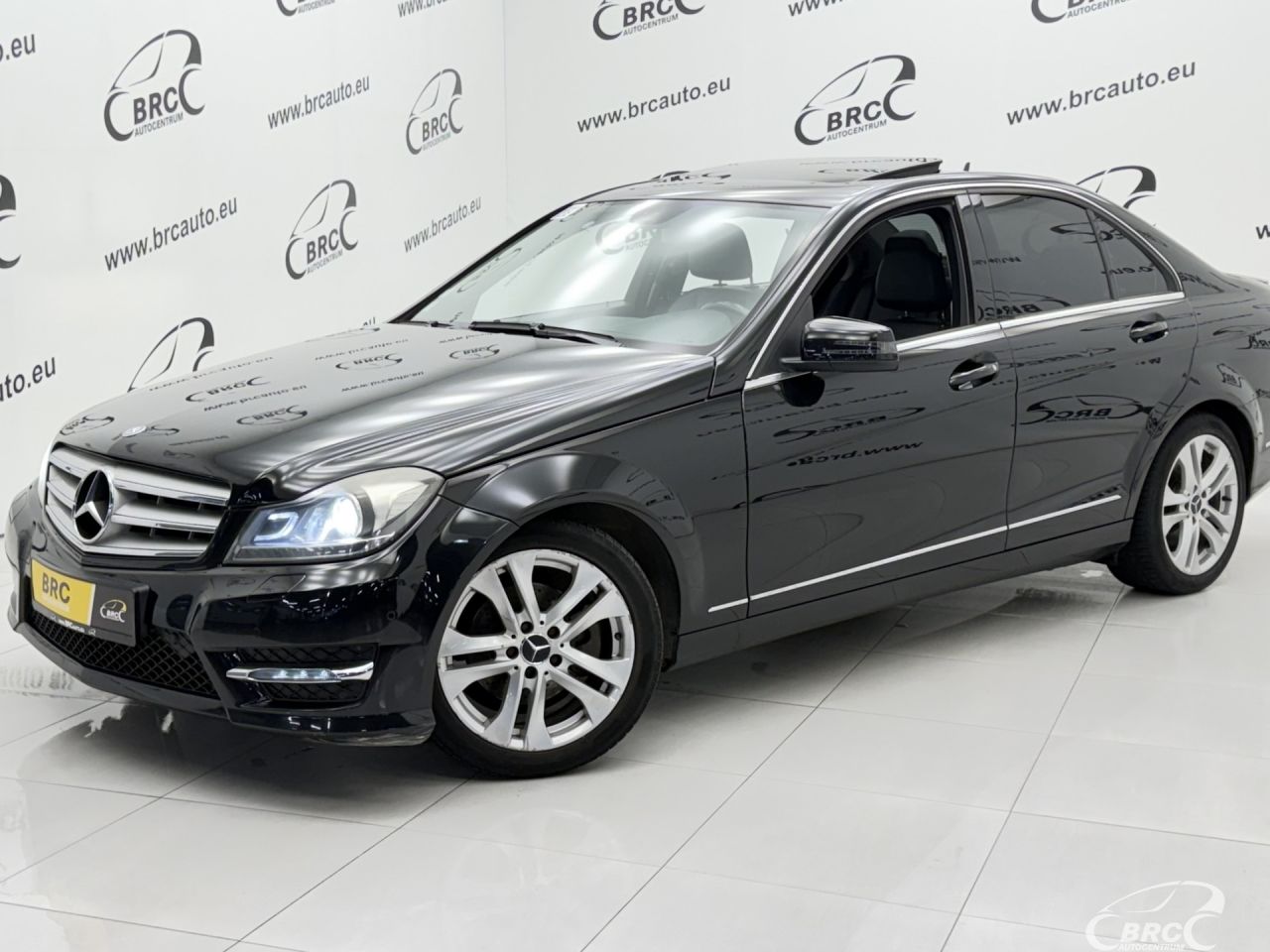 Mercedes-Benz C220