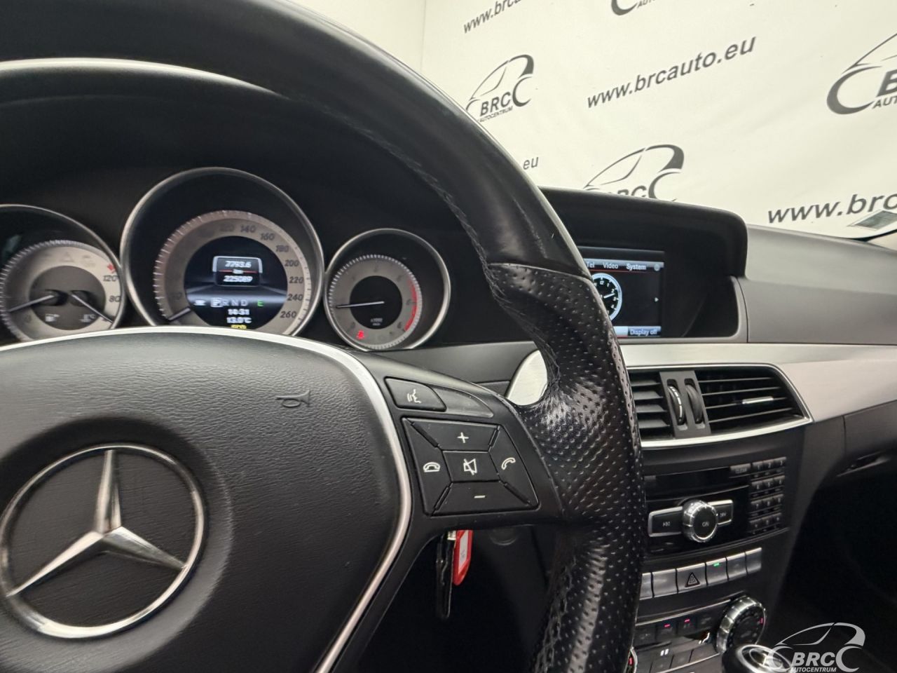 Mercedes-Benz C220 | 31