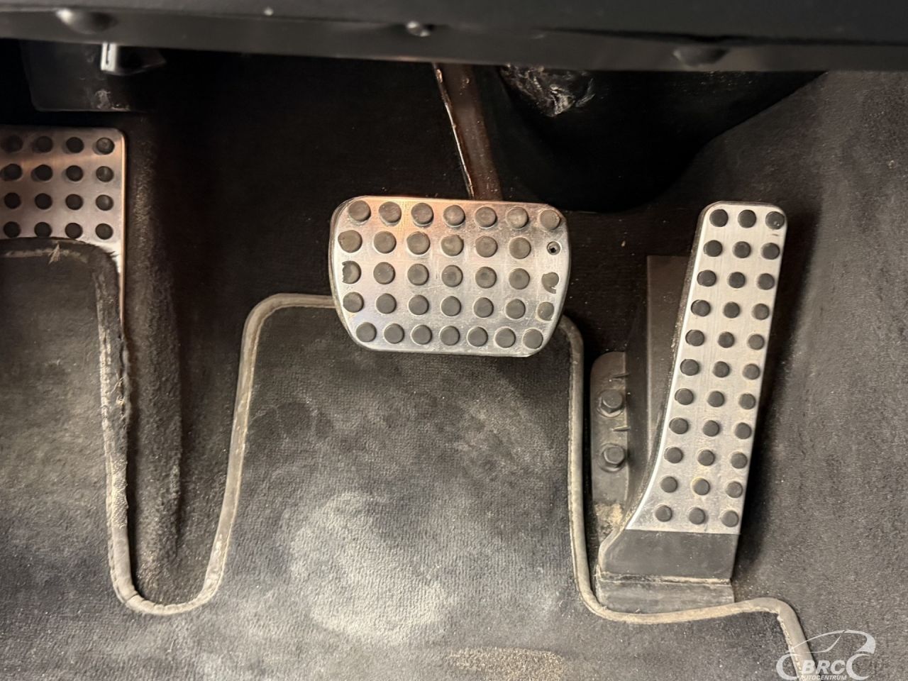 Mercedes-Benz C220 | 41