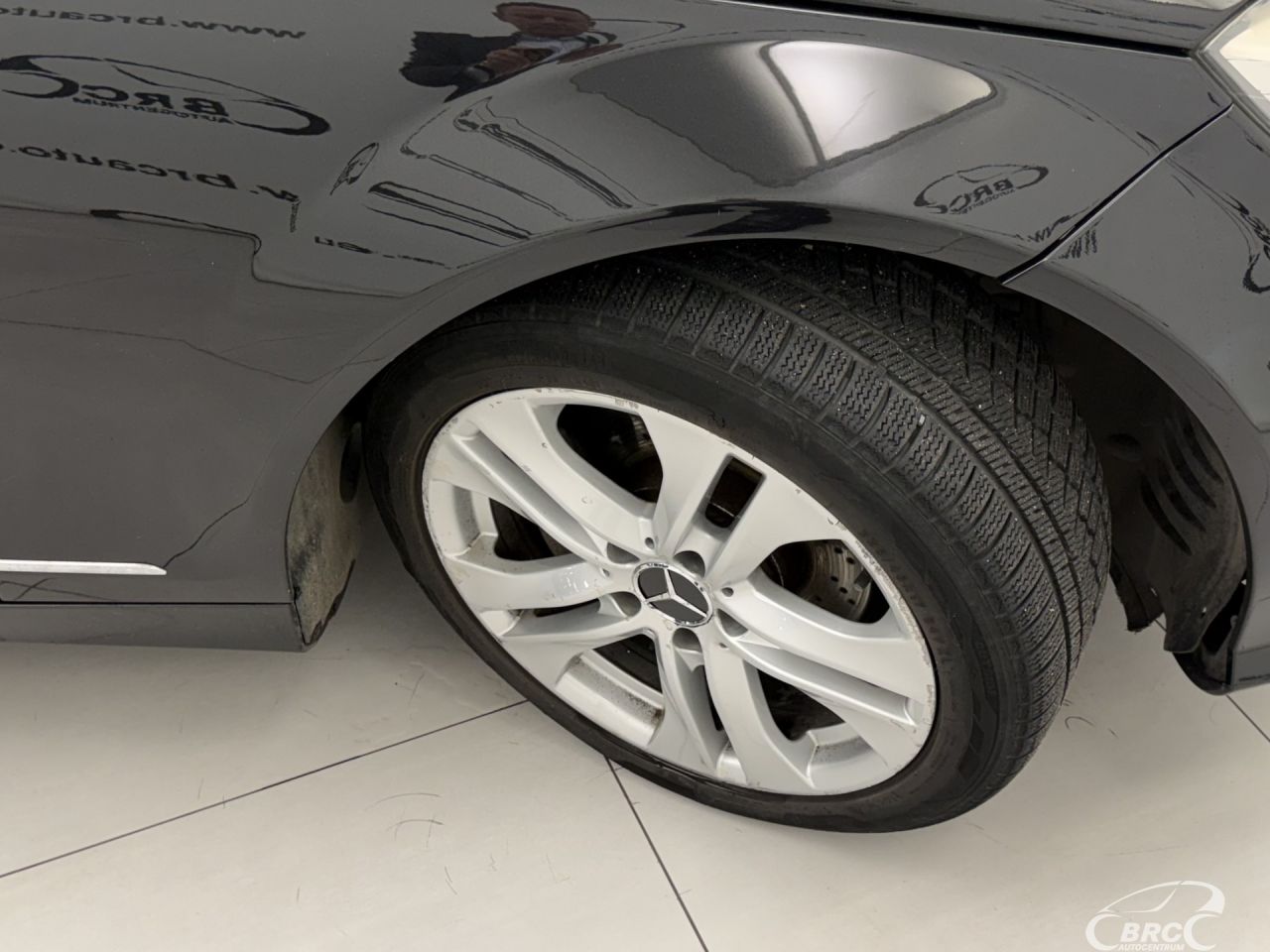 Mercedes-Benz C220 | 42