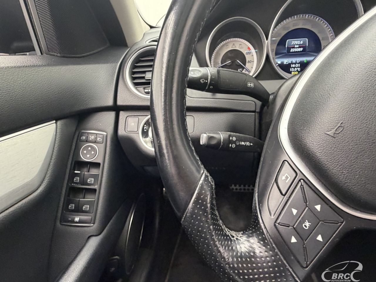 Mercedes-Benz C220 | 34