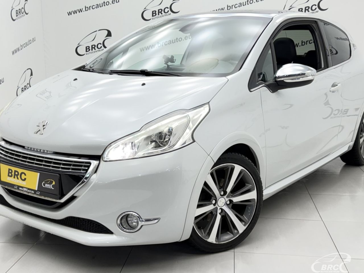 Peugeot 208 | 36