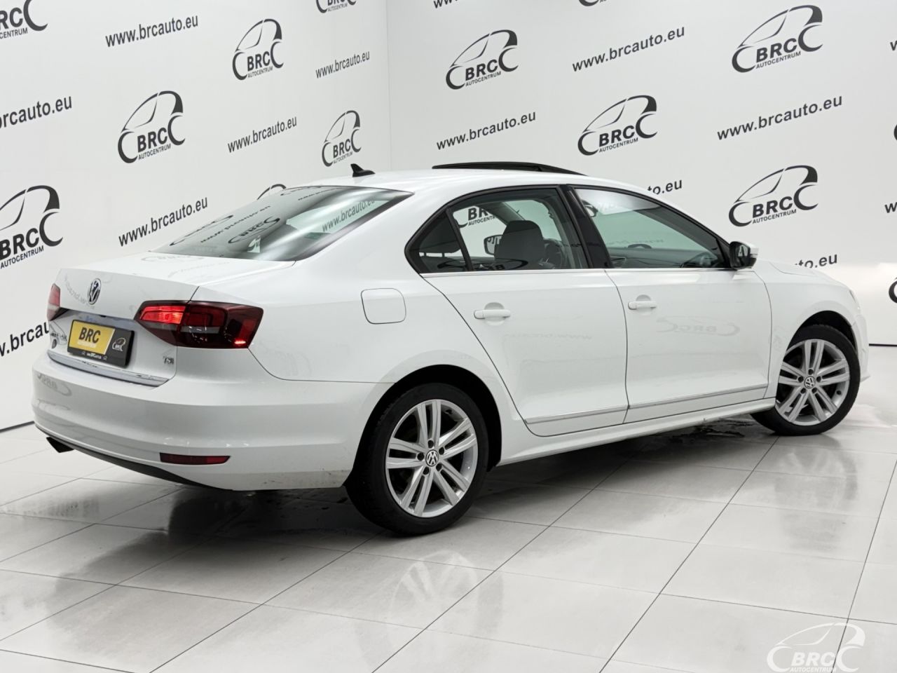 Volkswagen Jetta | 1