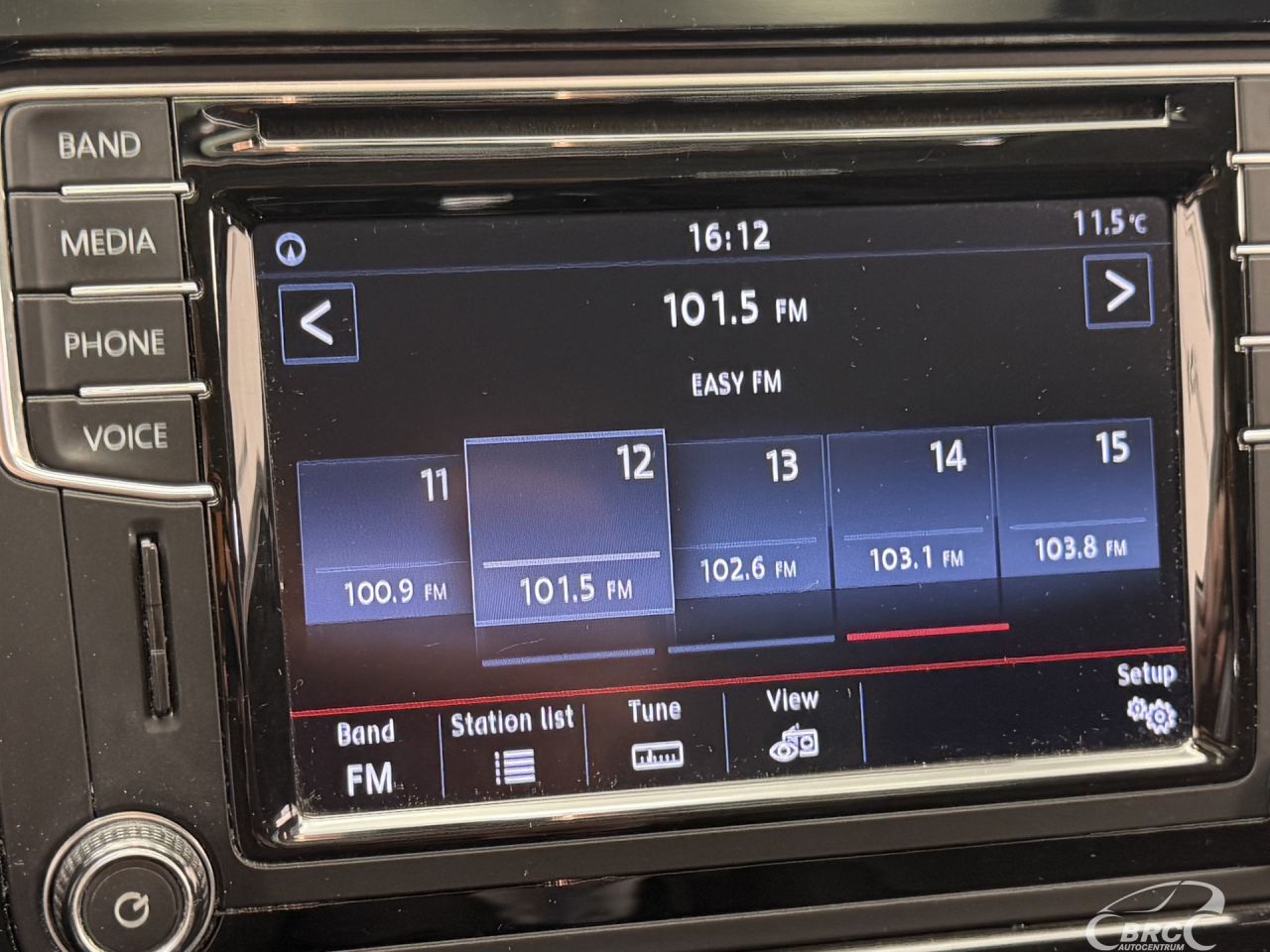 Volkswagen Jetta | 33