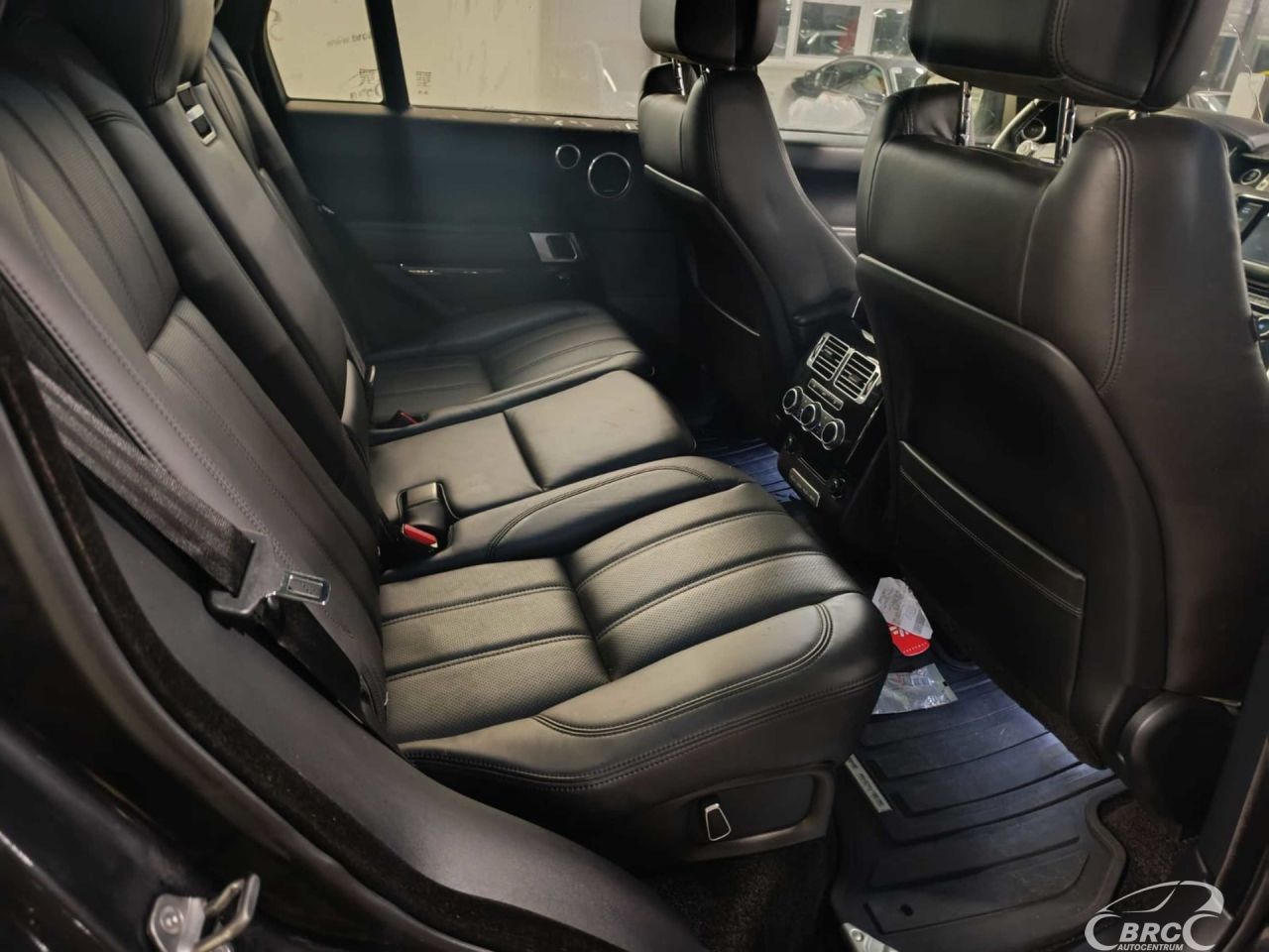 Land Rover Range Rover | 35