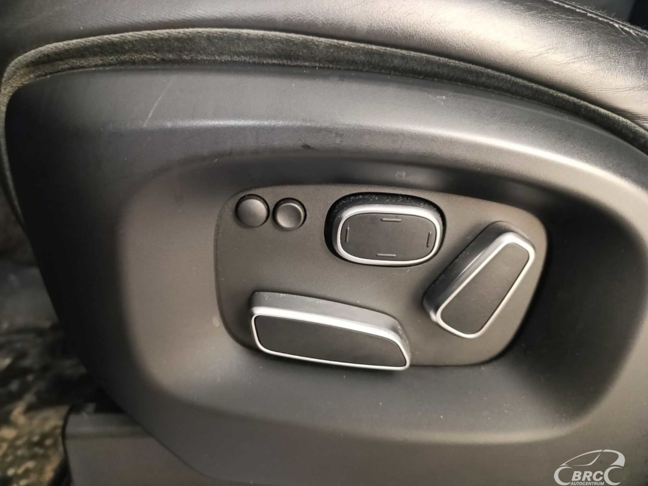 Land Rover Range Rover | 12