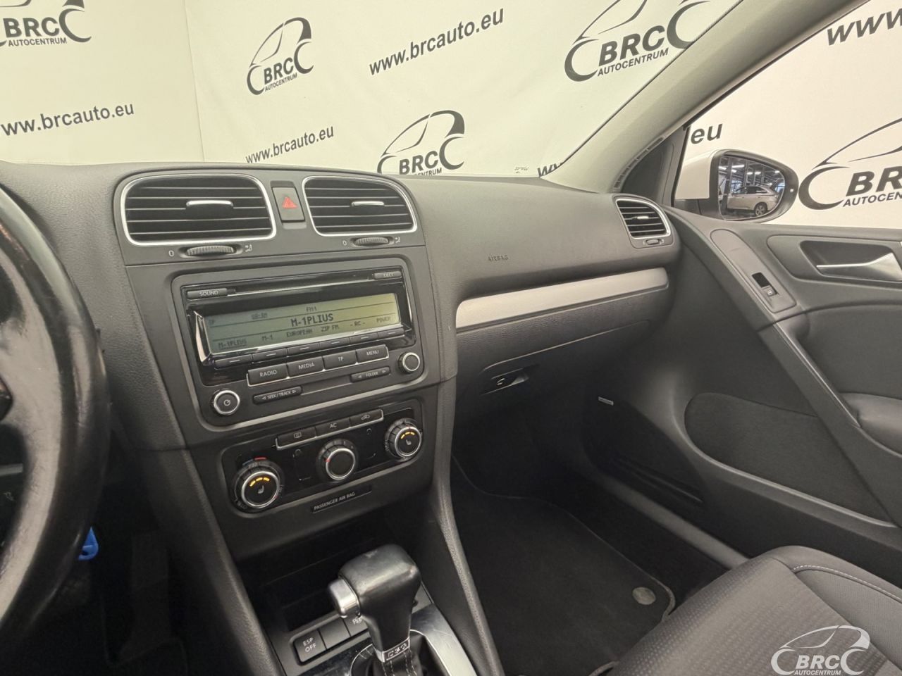 Volkswagen Golf | 25