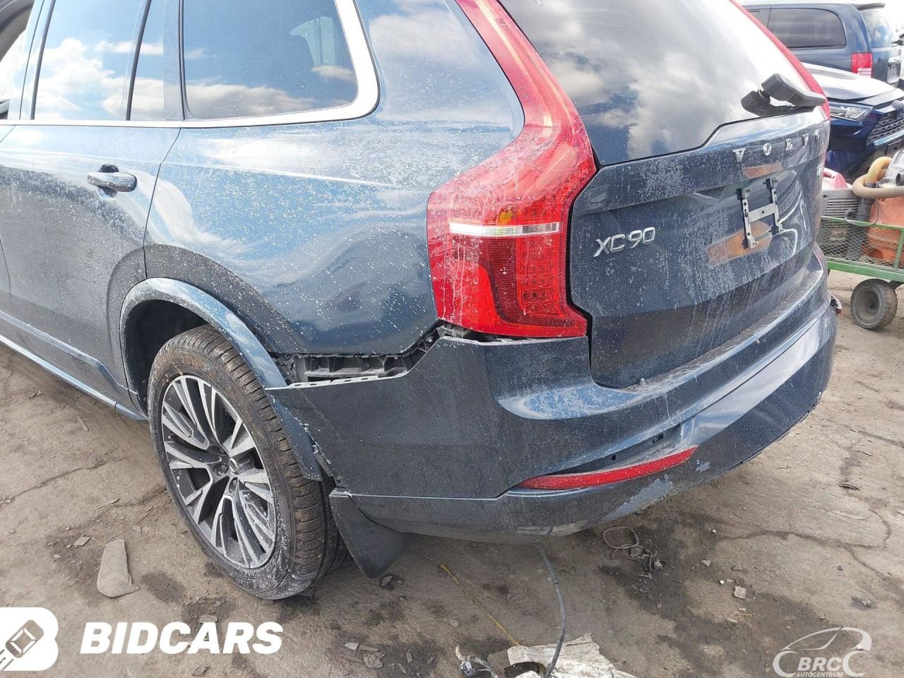 Volvo XC90 | 49