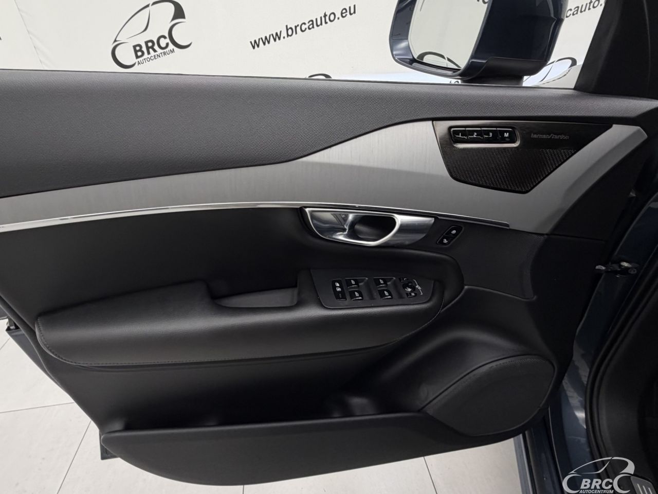 Volvo XC90 | 21