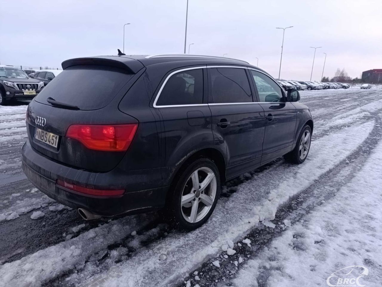 Audi Q7 | 7