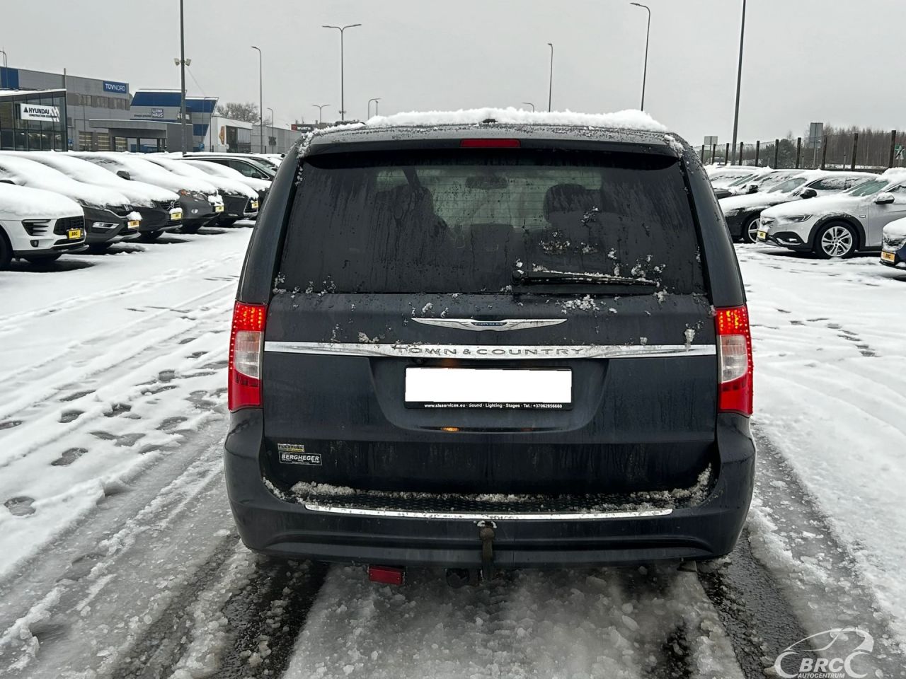 Chrysler Town & Country | 5