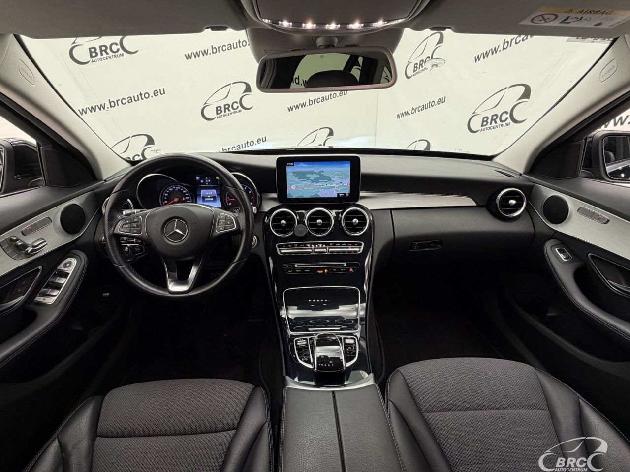 Mercedes-Benz C200 | 2