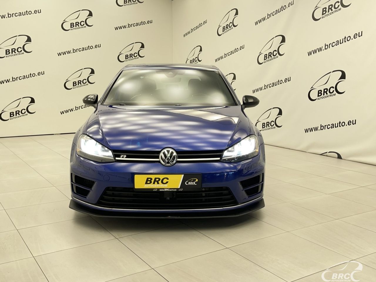 Volkswagen Golf | 52