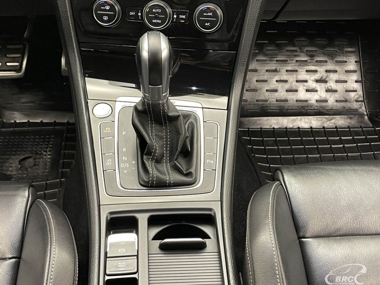 Volkswagen Golf | 18