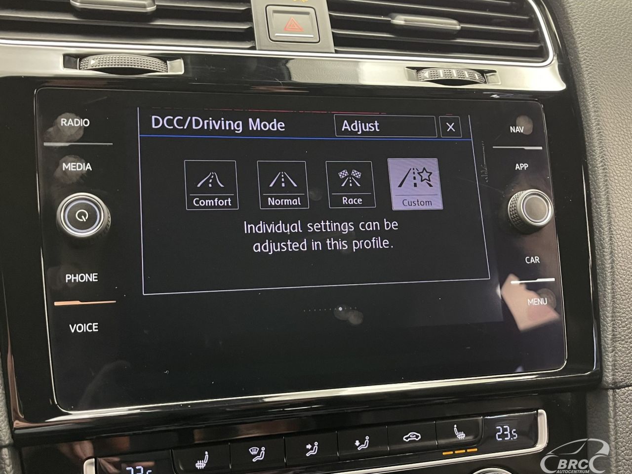 Volkswagen Golf | 44