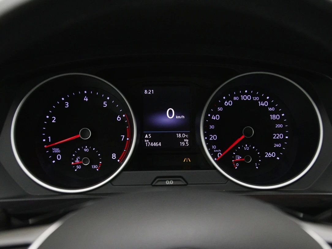 Volkswagen Tiguan | 18