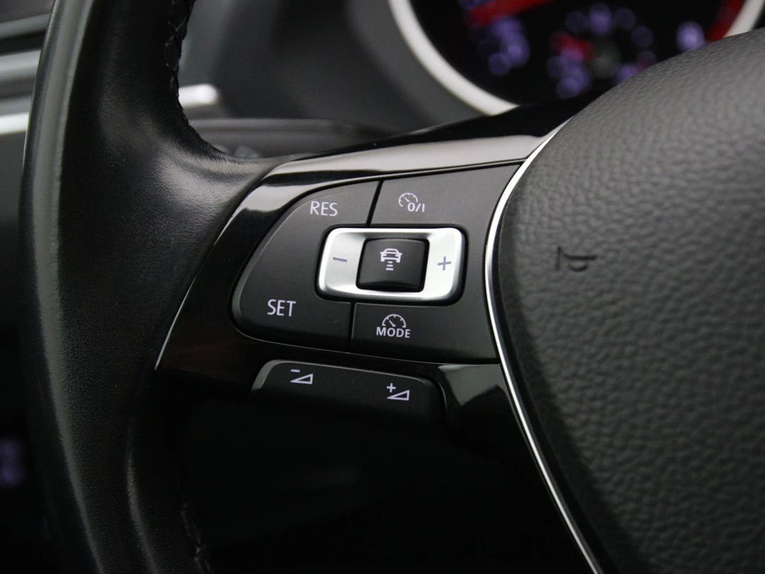 Volkswagen Tiguan | 30