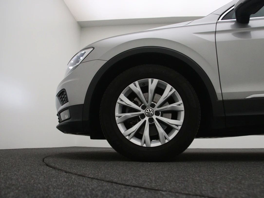 Volkswagen Tiguan | 26