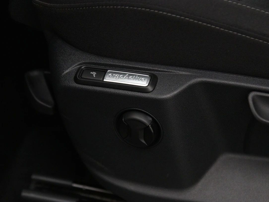 Volkswagen Tiguan | 35