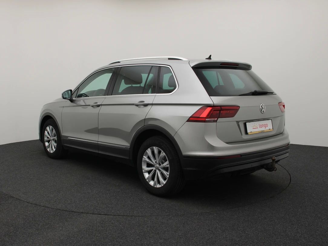 Volkswagen Tiguan | 6