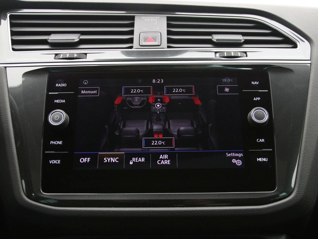 Volkswagen Tiguan | 32