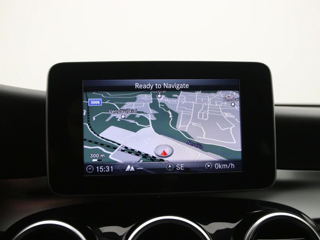 Mercedes-Benz GLC250 | 22