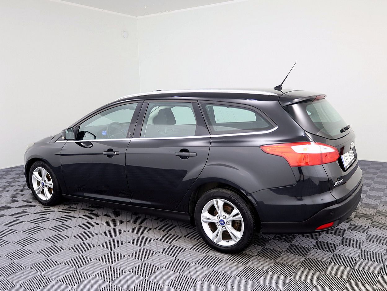 Ford Focus | 3
