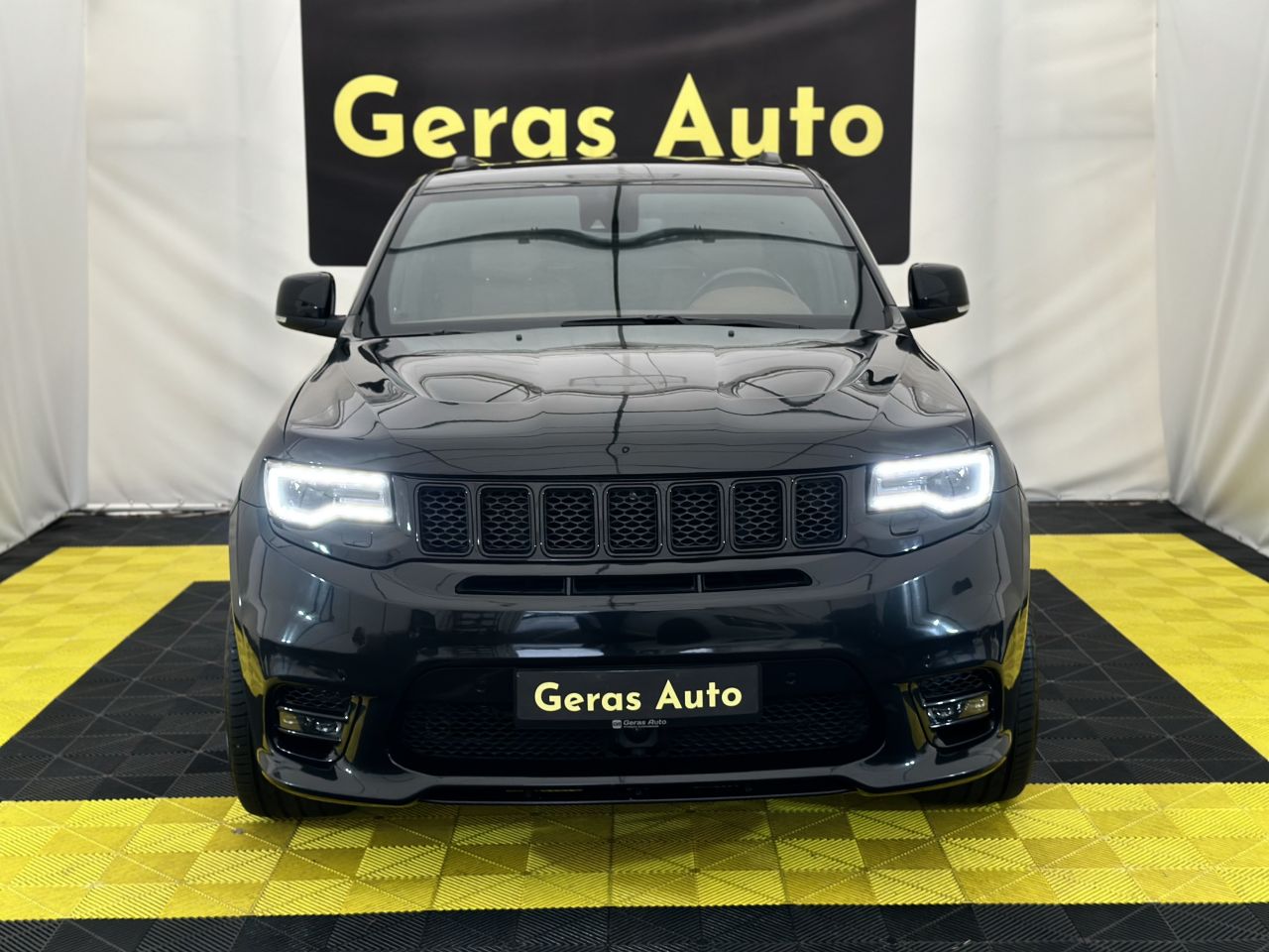 Jeep Grand Cherokee | 2