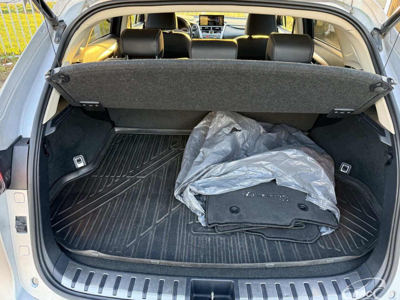 Lexus NX 300h | 9