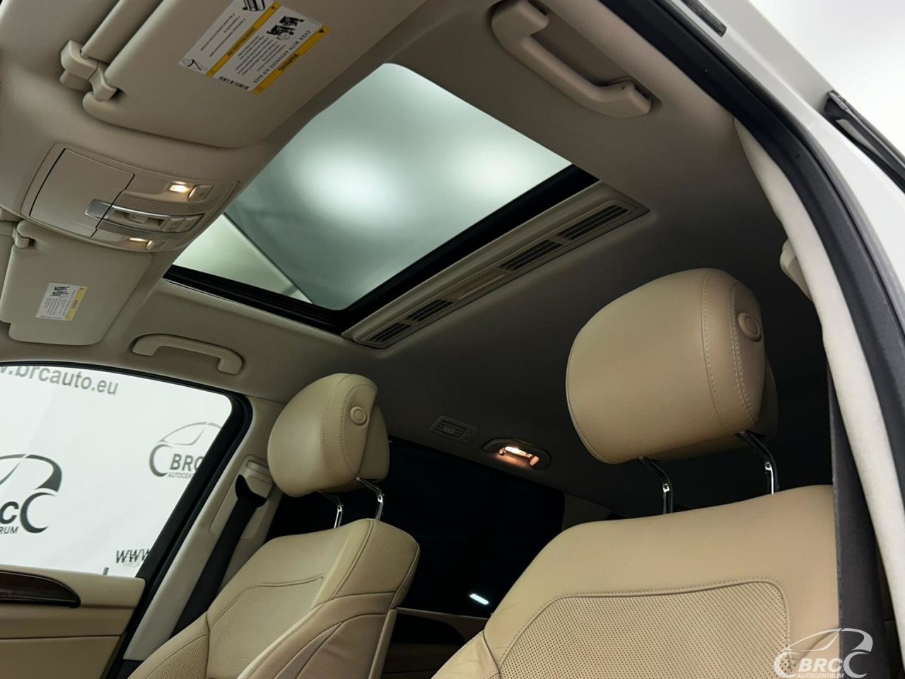 Mercedes-Benz GLS450 | 10