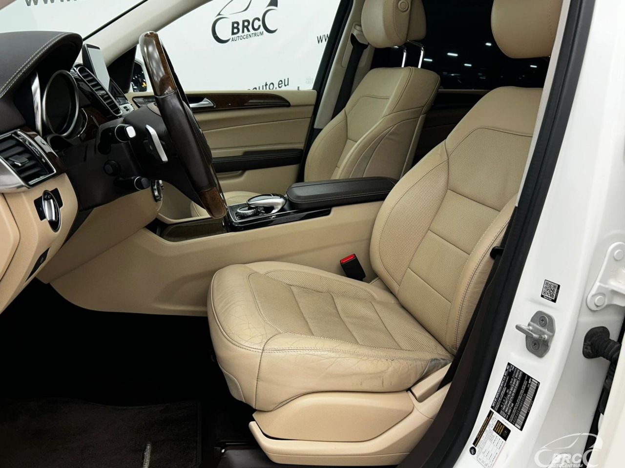 Mercedes-Benz GLS450 | 3