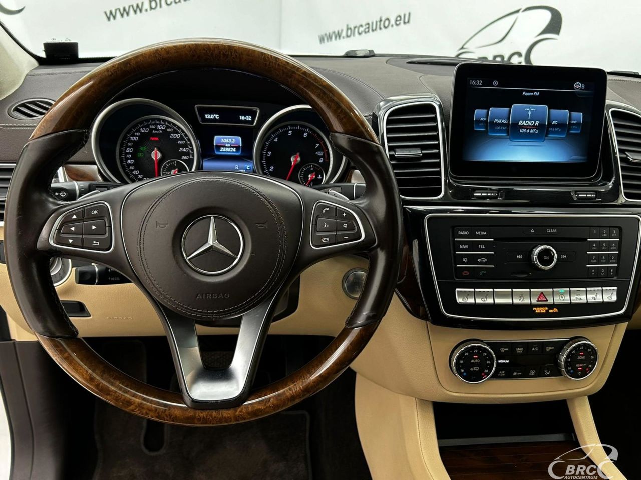 Mercedes-Benz GLS450 | 13