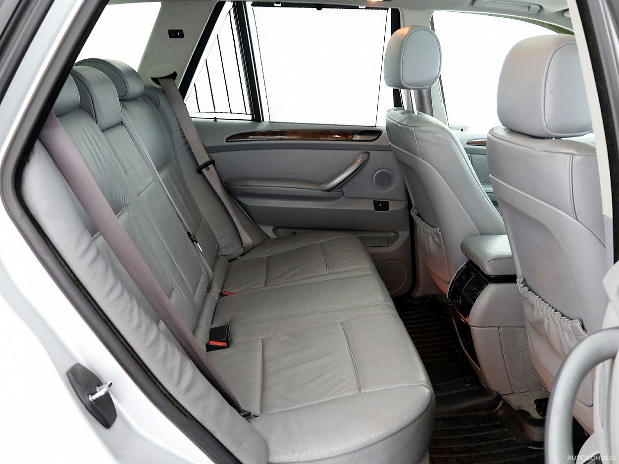 BMW X5 | 6