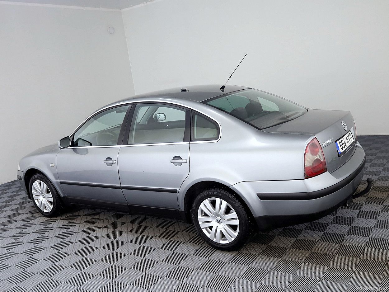 Volkswagen Passat | 3