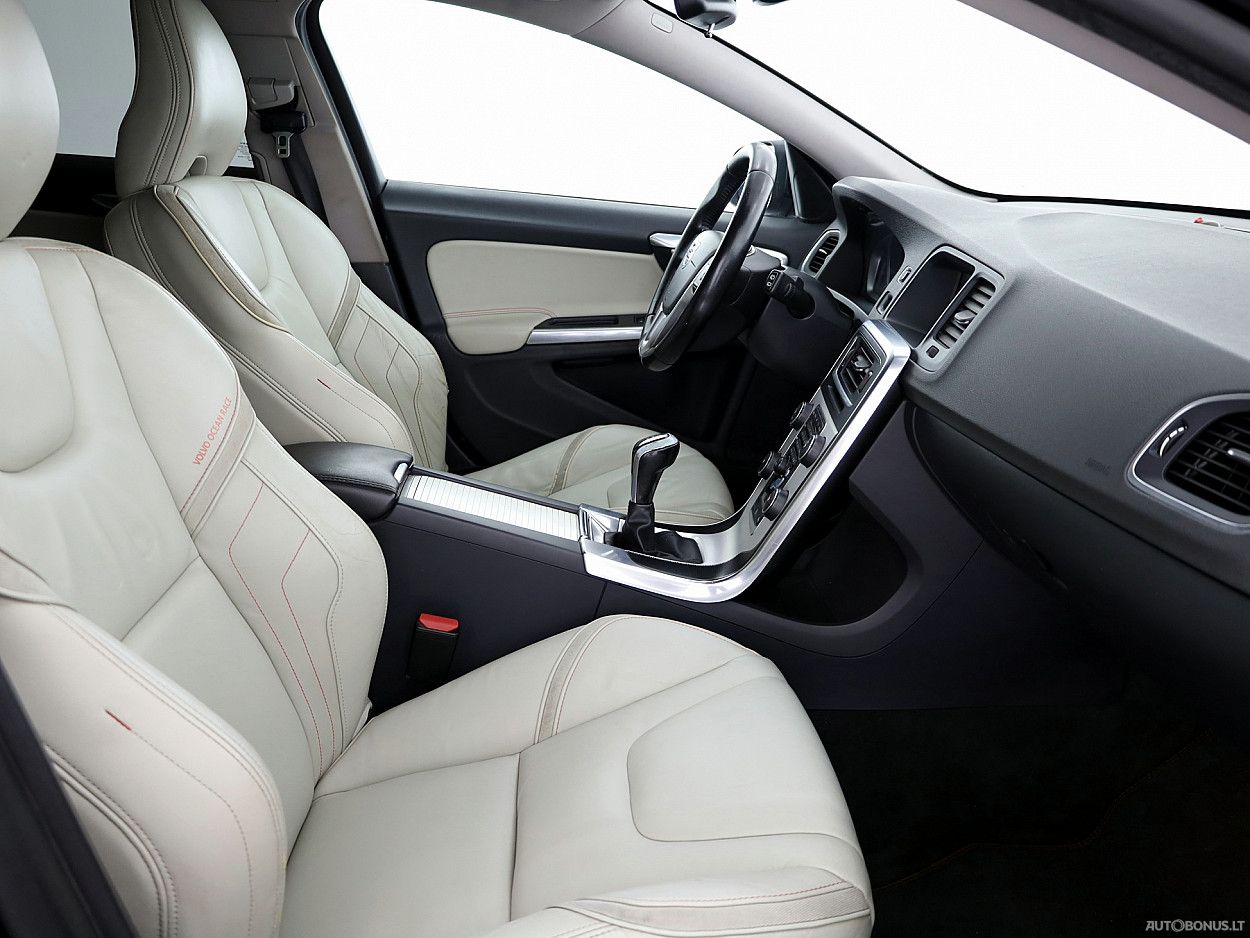 Volvo V60 | 5