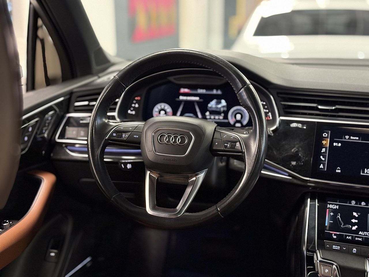 Audi Q7 | 15