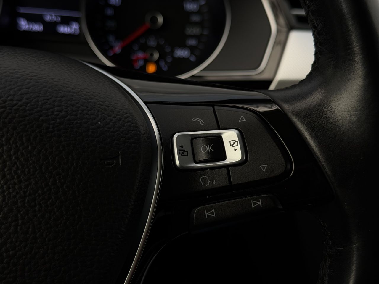 Volkswagen Passat | 20