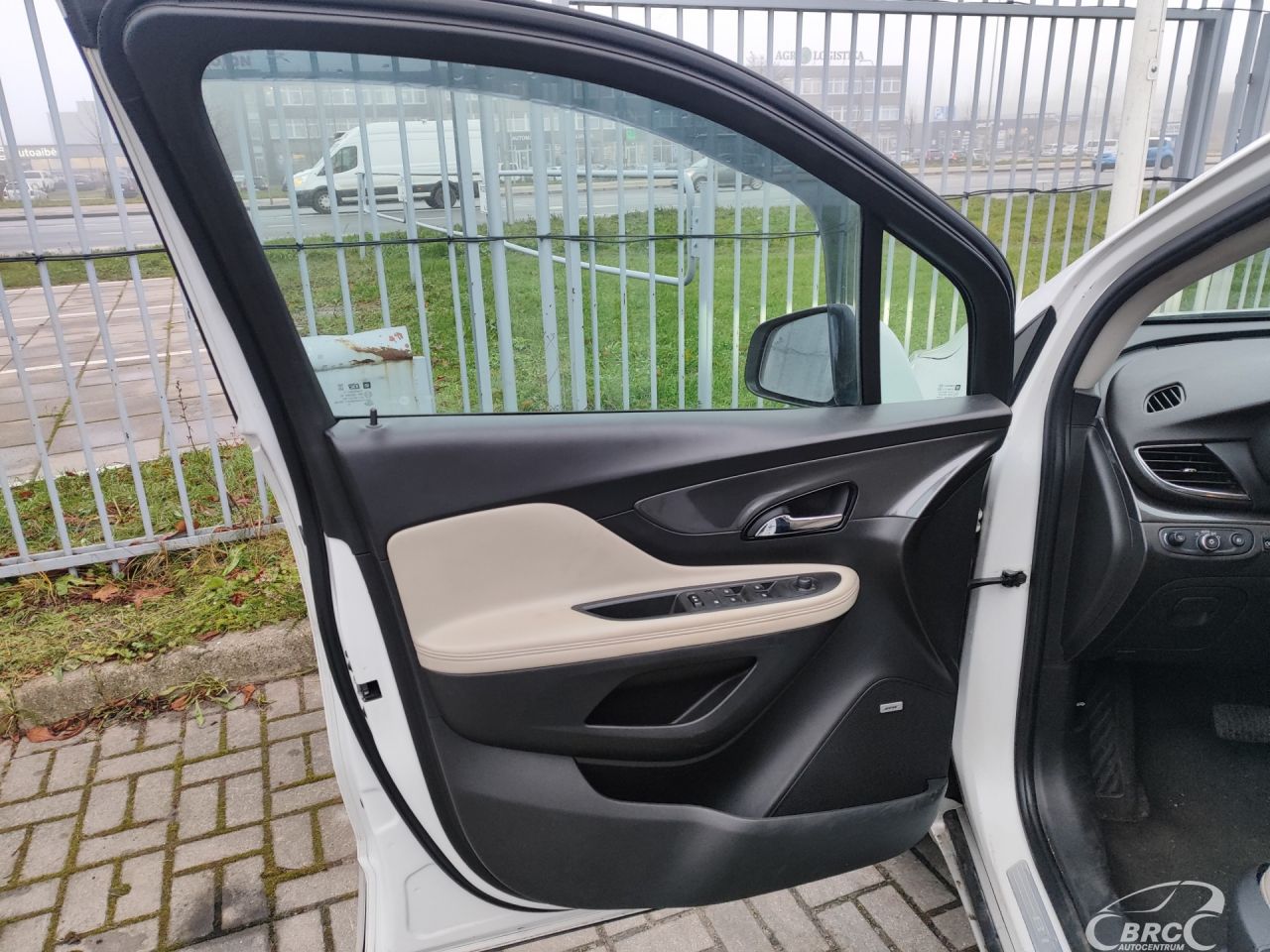 Buick Encore | 16