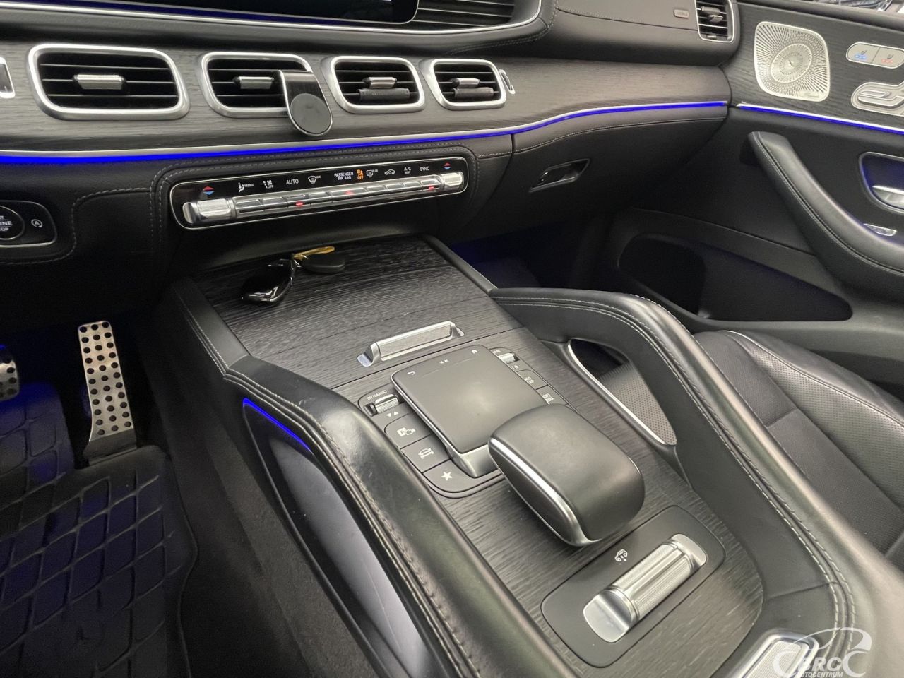 Mercedes-Benz GLS400 | 33