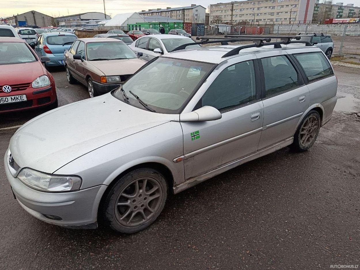 Opel Vectra | 1