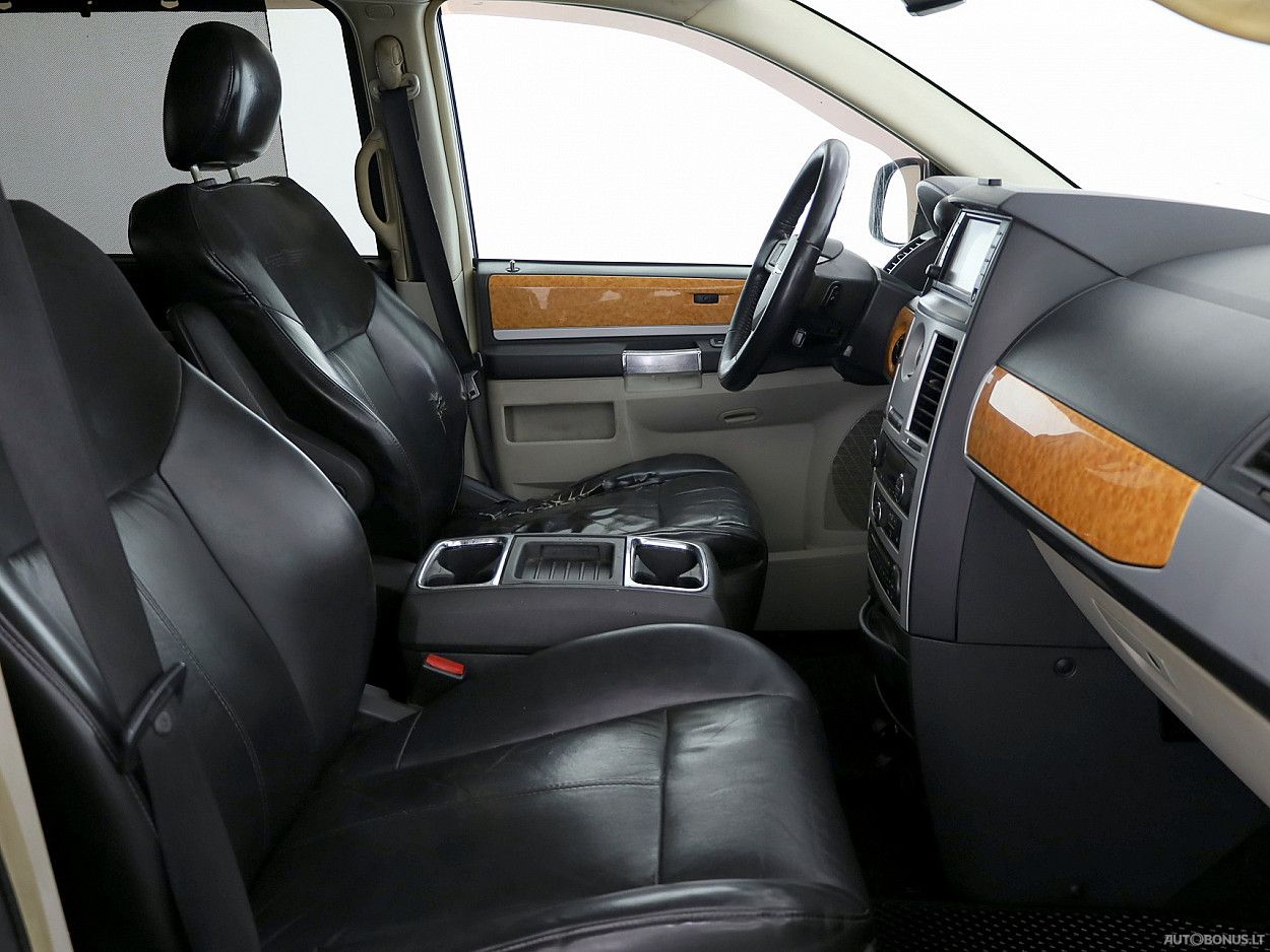 Chrysler Grand Voyager | 5
